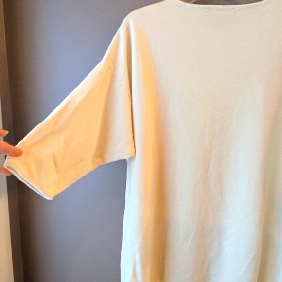 St. John Cream Wool Blend Knit Top M - Picture 7 of 10